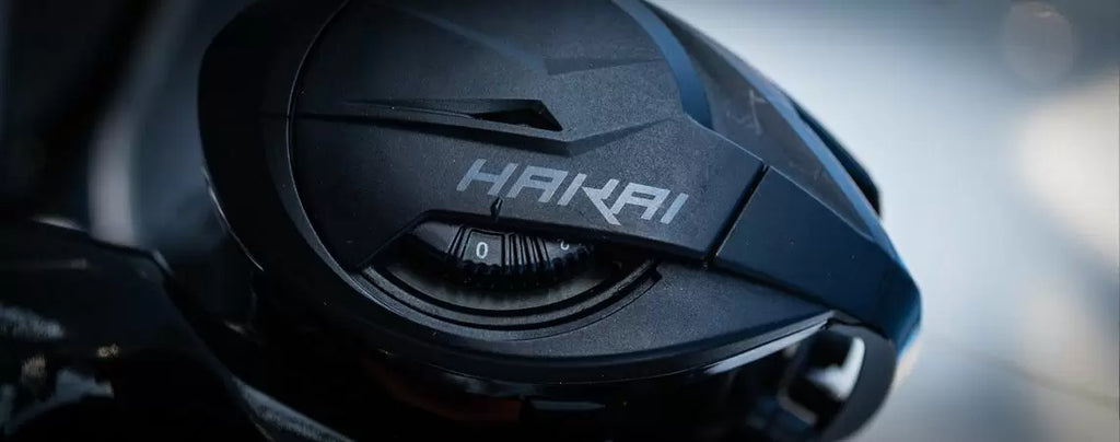Okuma Hakai DT  — Carrete Baitcasting Bajo Perfil Magnesio LITECAST