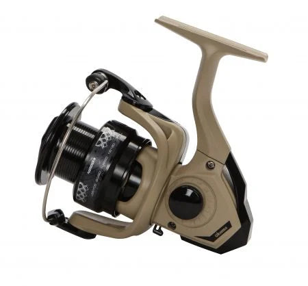 Okuma Outrax Sand Green — Carrete Spinning Todoterreno Agua Dulce y Salada