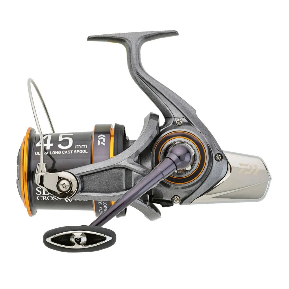 Carrete Daiwa Crosscast Surf 24 45 scw 5000 C QD